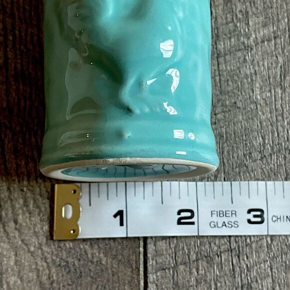 Teal, Porcelain “Rooster”, Salt & Pepper Shakers with Rubber Stoppers. - Picture 9 of 9